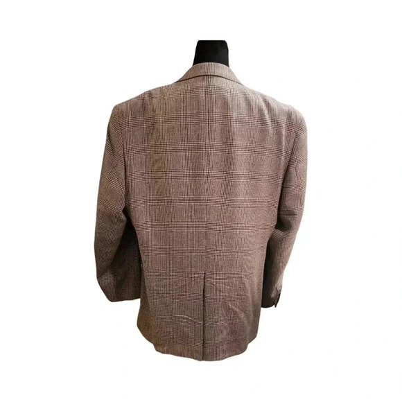 Jos.A.Bank Plaid Sports‎ Coat Size 43R - Picture 2 of 8